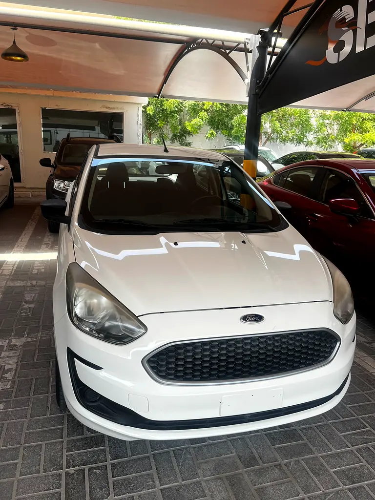 Ford Figo 2020 — photo 1 of 5