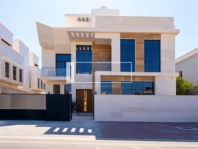 PRIVATE GARDEN | LUXURY FAMILY LIVING | READY