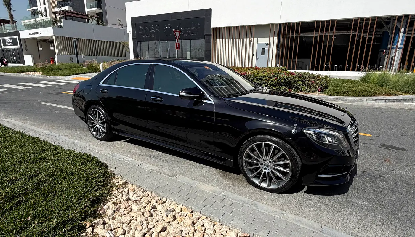 Mercedes-Benz S-Class 2015 — photo 1 of 12