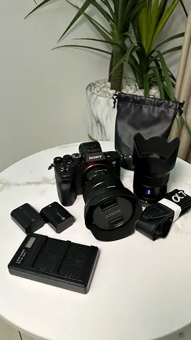 Sony A7 IV + 2 Zeiss Lenses | Mint Condition