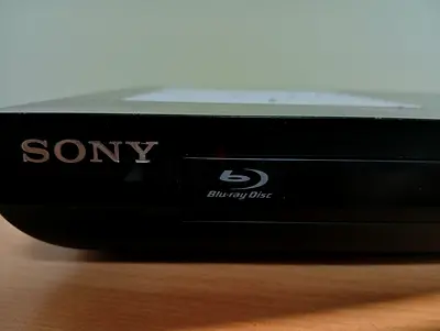 Sony BDP-S790 Blu-ray/DVD Player (Java Powered) - Good Condition