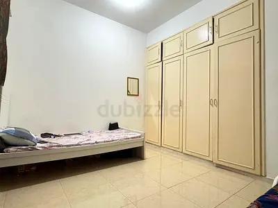 Room rent for couple / executive bachelor