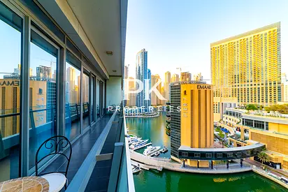 Elegant Marina Living | Prime Waterfront Locatio