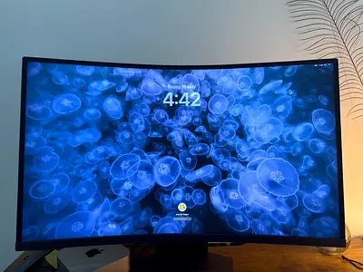 27 inch UltraGear QHD 1000R Curved Gaming Monitor, 180Hz Refresh Rate, 1ms Response Time