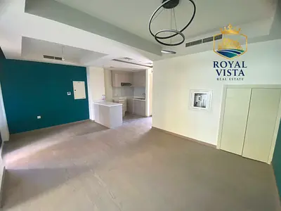 For Rent: Luxury 3-BR Villa with roof top in DAMAC Hills 2