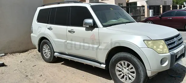 Mitsubishi Pajero 2010, Japanese Specs