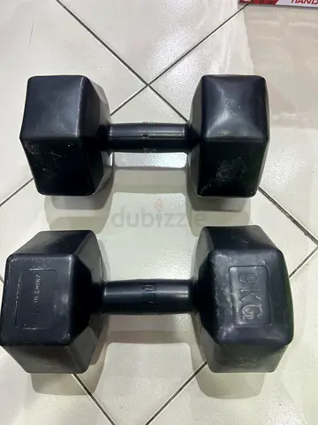 Pair of 9kg Hex Rubber Dumbbells - Good Condition