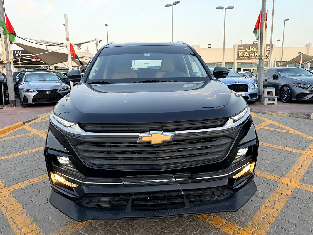Chevrolet Captiva 2025 — photo 1 of 8