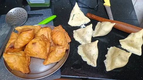 Part time cook in Sharjah available