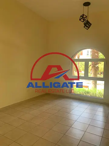 1BR FOT RENT || WELL MAINTAINED || U TYPE