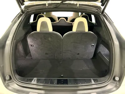2024 Tesla MODEL X — фото 9