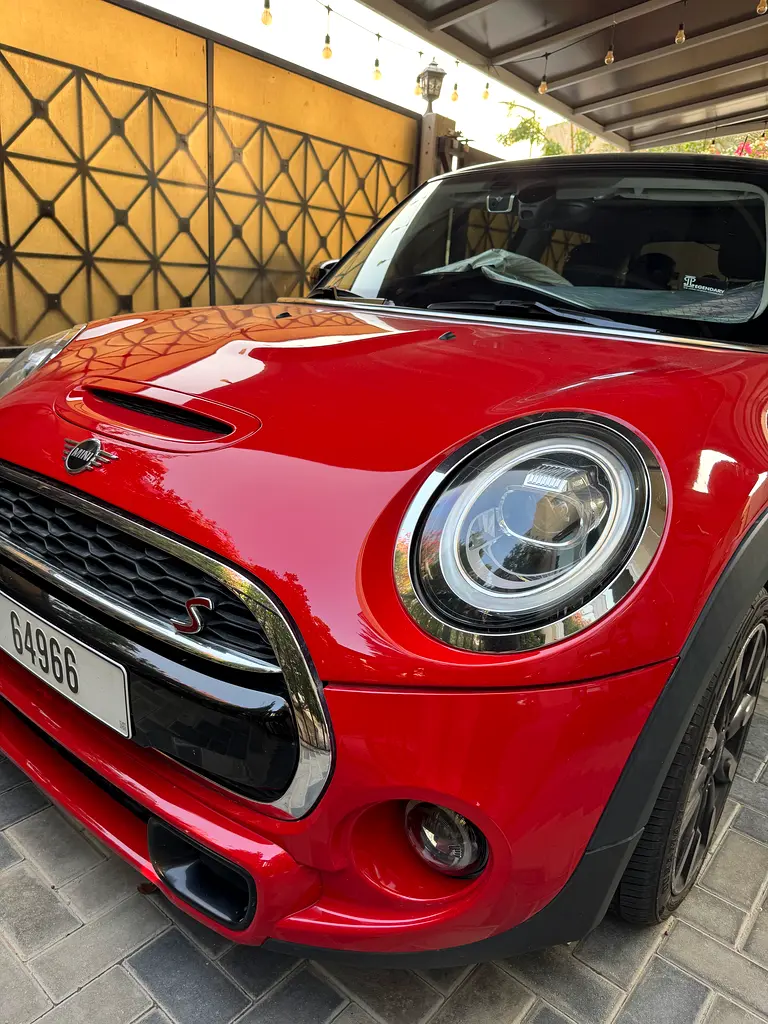 MINI Cooper 2020 — photo 1 of 5