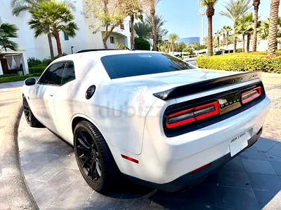Dodge Challenger SRT8 Hellcat 2016 | GCC Specs | Pristine Condition