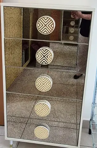 Mirrored 5-Drawer Tall Dresser with Decorative Handles