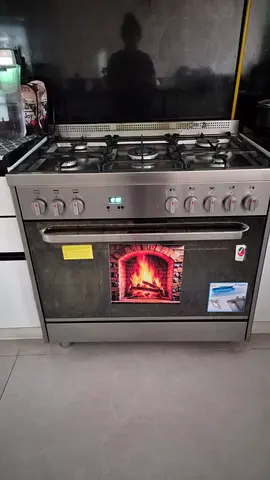 Stainless Steel 5-Burner Gas Cooker with Oven - Good Working Condition