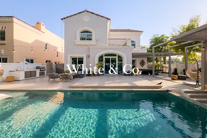Fully Upgraded C2 | Corner Villa | VOT