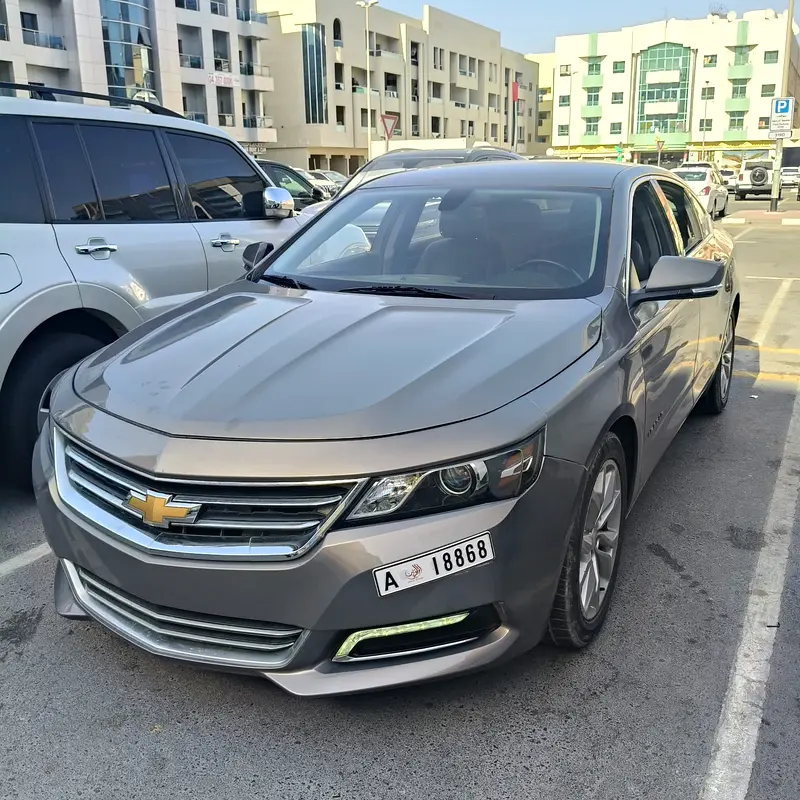 Chevrolet Impala 2019 — photo 1 of 12