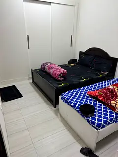 *MASTER BEDROOM AND SHARED ROOM available