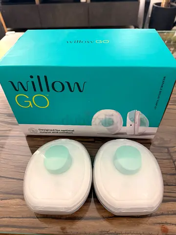 Willow GO Wearable Pump Kit -  Original box  parts