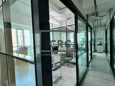 Best Availability | Spacious Unit | 3 Parkings