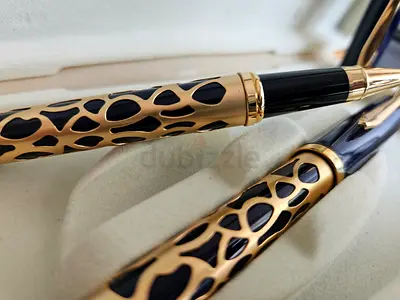 Gold plated royal pens set
