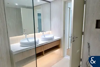Upgraded | Marina View | Unfurnished | 2 Bed