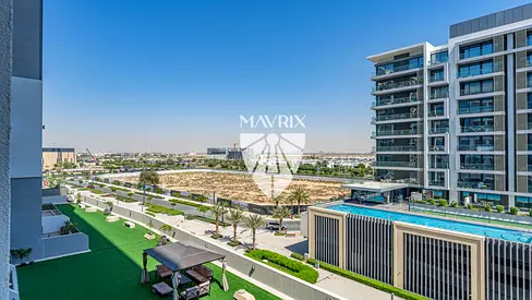 Modern Studio | Next to Park | Very Spacious