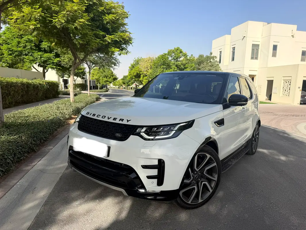 Land Rover Discovery 2019 — photo 1 of 13