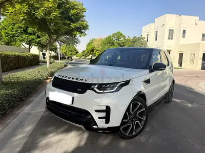 Land Rover Discovery HSE 2019 | VERY LOW KM | GCC | Pristine Condition