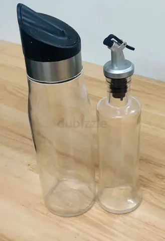 Brand New 2 oil dispenser