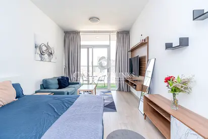 Furnished Studio | Vacant | Marina View
