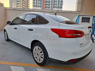 2017 FORD FOCUS SEDAN ECOBOAST  GCC RTA PASSED SUPER CLEAN WELL MAINTAINED IN EXCELLENT CONDITION