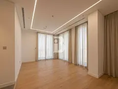 Prestigious | Garden | District