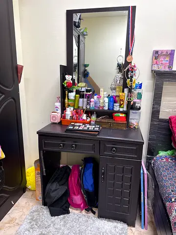 Bedroom set