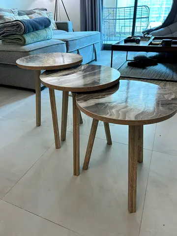 Set of 3 Round Nesting Coffee Side Tables - Light Wood Finish