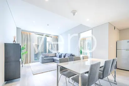 Waterfront Living | Spacious Unit | Tenanted