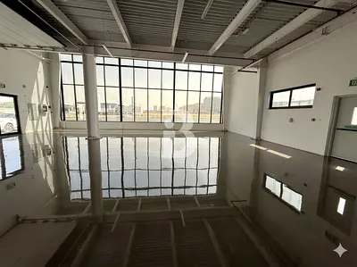 Showroom and Warehouse | Al Qusais Industrial 2