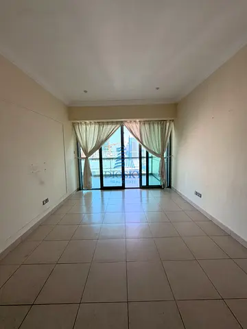 Spacious Unit | High floor | Available Now