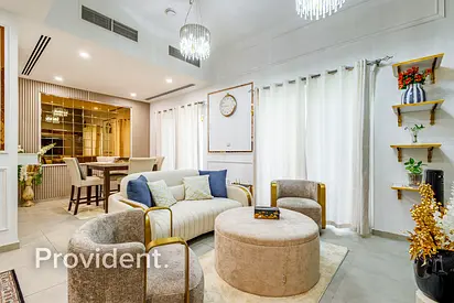Modern Villa | Close to Amenities | Fully Furnished