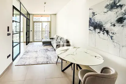 Bright Layout | Part Furnished | Community View