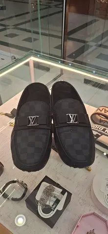 Pre-owned Louis Vuitton style checkered mens loafers – size available