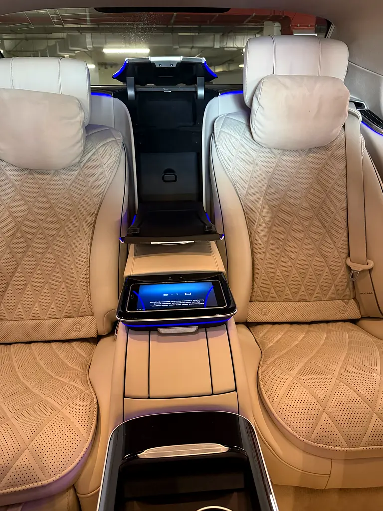 Mercedes-Benz S-Class 2022 — photo 1 of 11