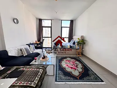 Furnished with internet / monthly payment ready to move