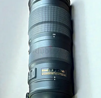 Nikon AF-S NIKKOR 200-500mm f/5.6E ED VR Telephoto Zoom Lens - Good Condition