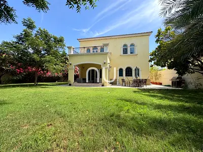Massive plot | Large 3BR + Maids | Vacant July