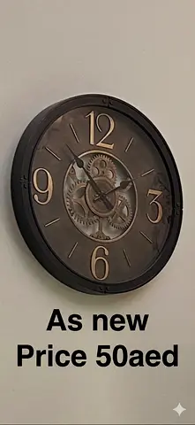 Wall clock ساعه حاءط