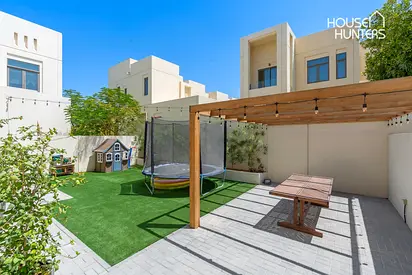 Exclusive |Tenanted | 4 Bedrooms | Maids and study