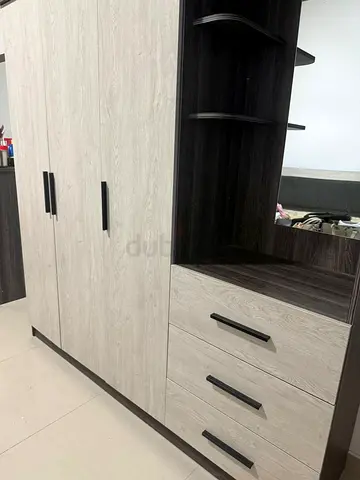 3-Door Wardrobe with Drawers and Shelves - Light Oak Finish