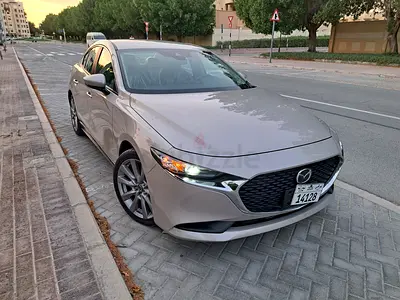 2022 Mazda3 - Full option - perfect condition