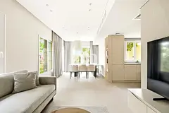 12 CHQS | BRAND NEW UPGRADES | FURNISHED